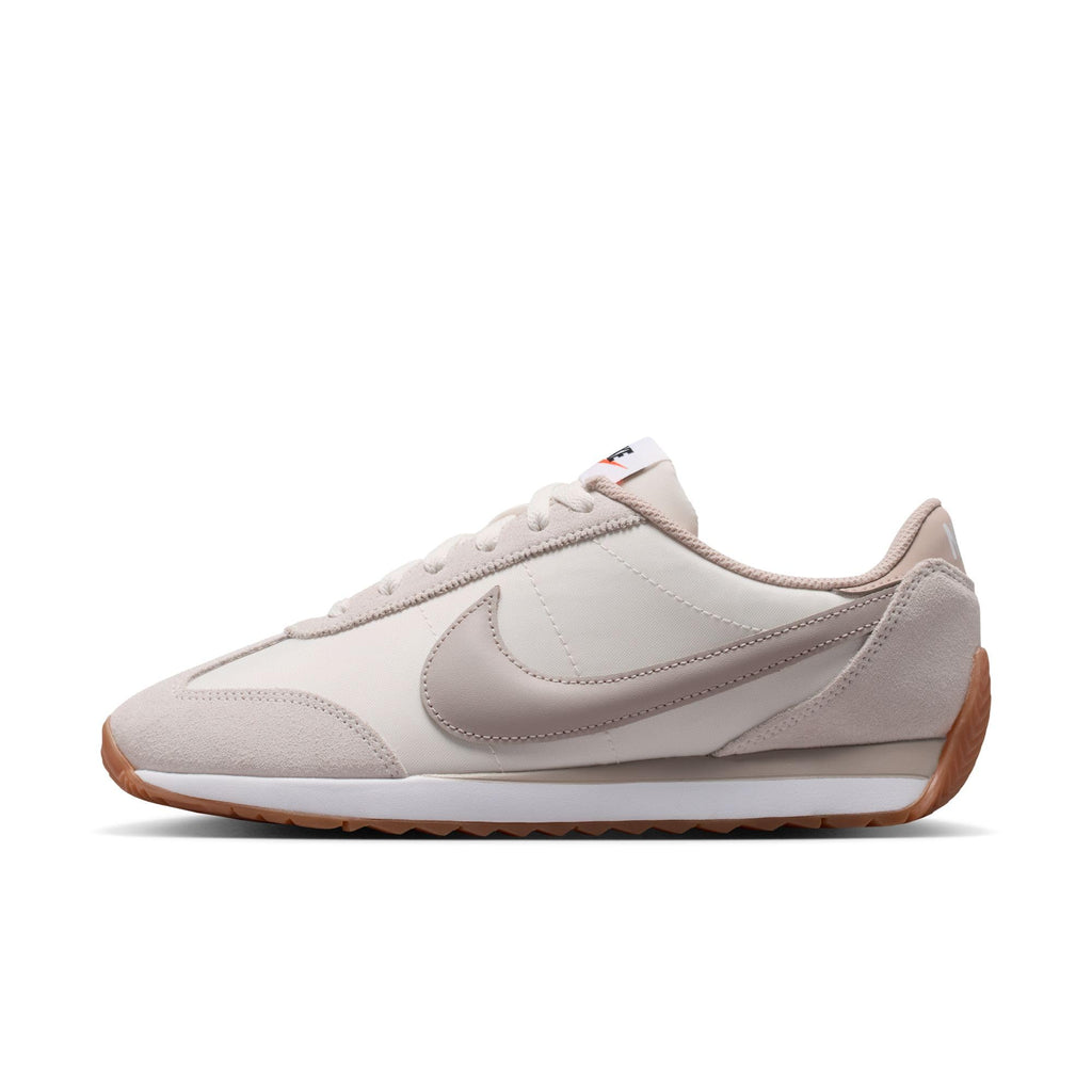 Nike Women's Pacific Shoes, Sail/Cream II-Gum Medium Brown-White, 8