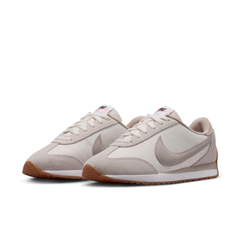 Nike Women's Pacific Shoes, Sail/Cream II-Gum Medium Brown-White, 8