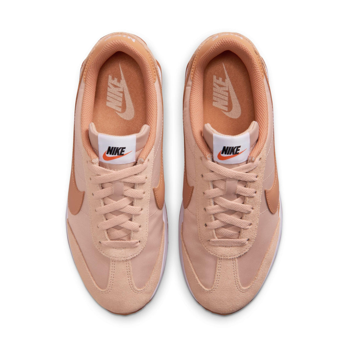Nike Women's Pacific Shoes, Shimmer/Light Cognac-Gum Medium Brown-White, 8